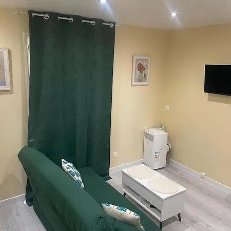 Refait à Neuf - Coté Cour Appartamento
